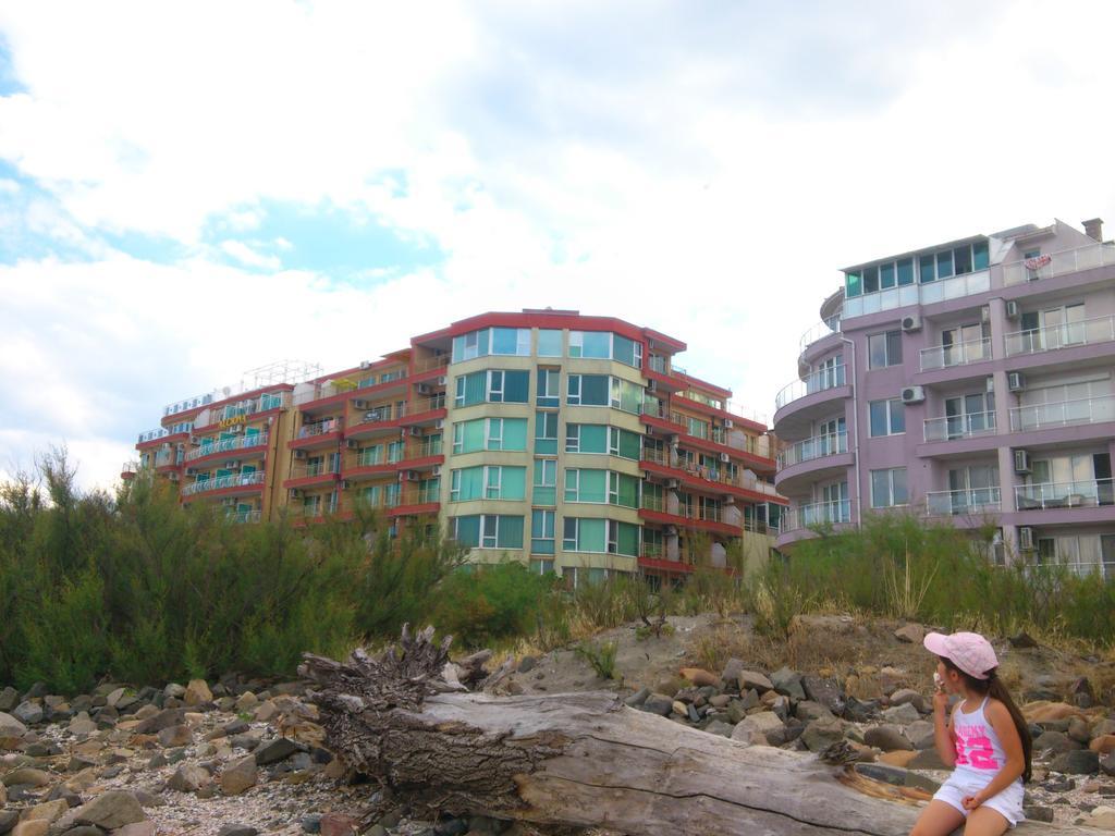 Hotel Mak Complex à Pomorie Extérieur photo